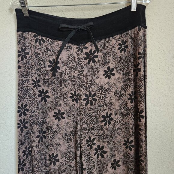 Chico's Travelers 2 L 12 Elastic Tie Waist Slinky Pants Brown Inside Out Look - Picture 2 of 13